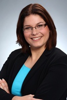 Dr. Annabel Oelmann