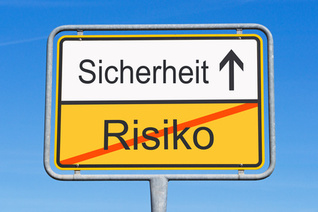 Schild Risiko Sicherheit Schild Risiko Sicherheit